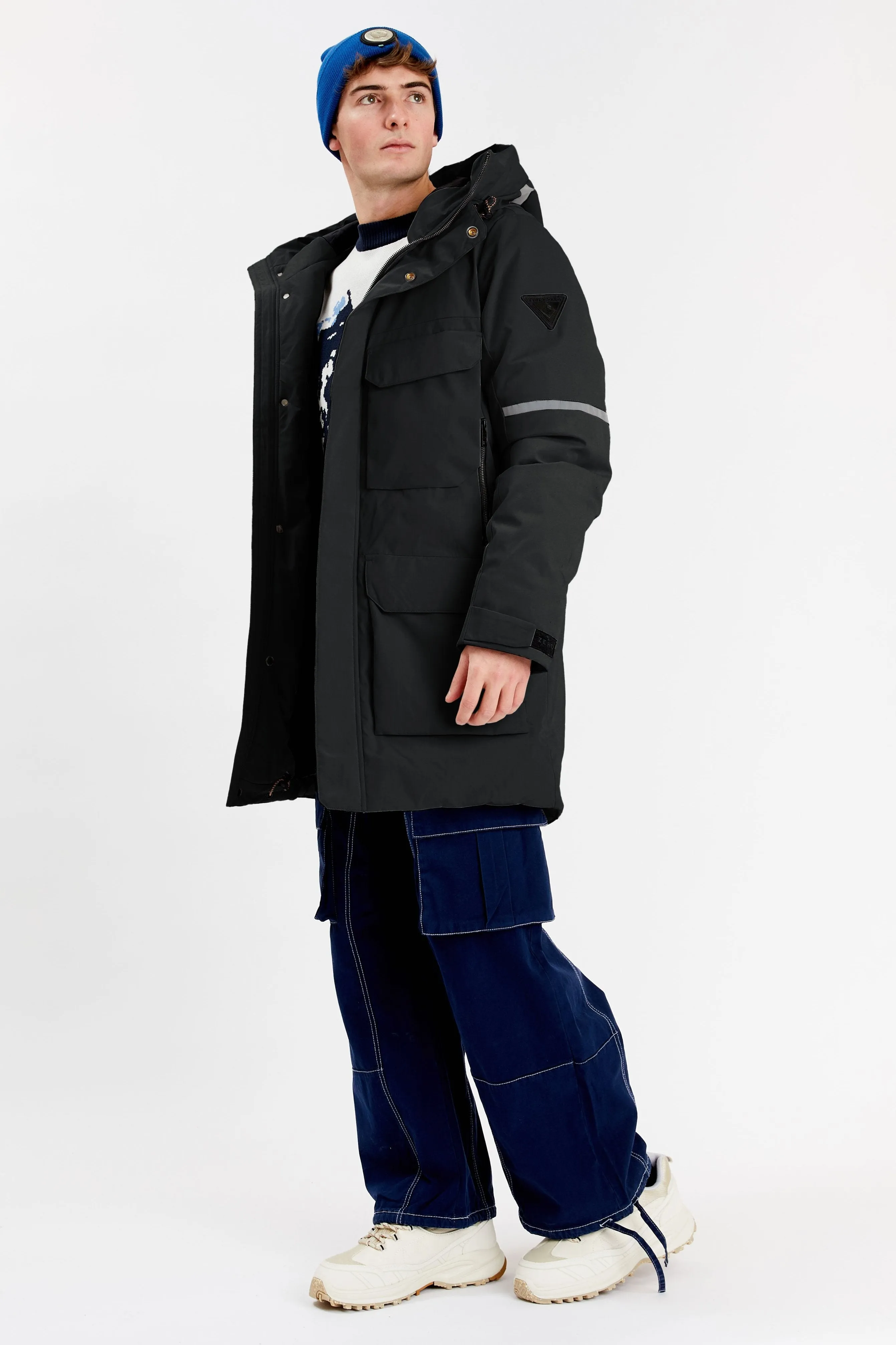 AXELSON | Long Coat with Many Pockets