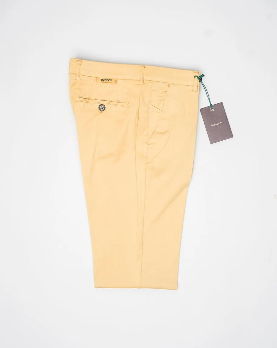 Berwich Morello Deserto Garment Dyed Cotton Silk Chinos