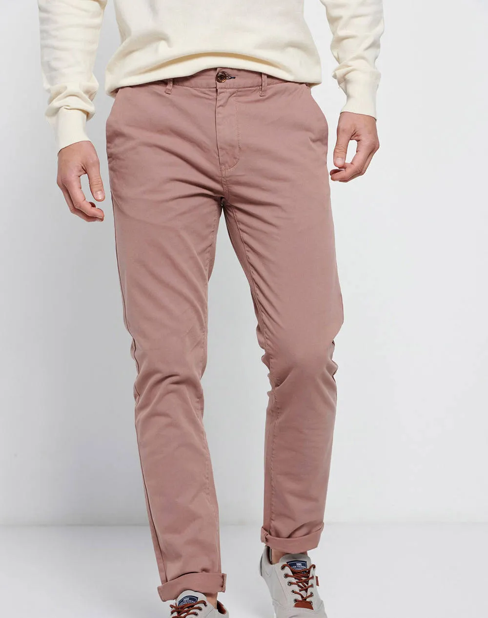 Comfortable Essential Chinos