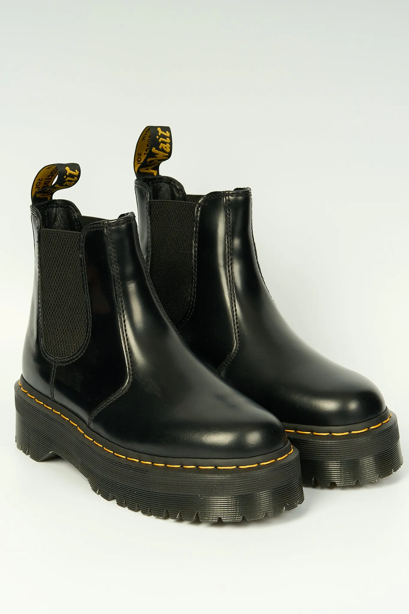 Dr. Martens Chelsea Platform Quad 2976 Black Women