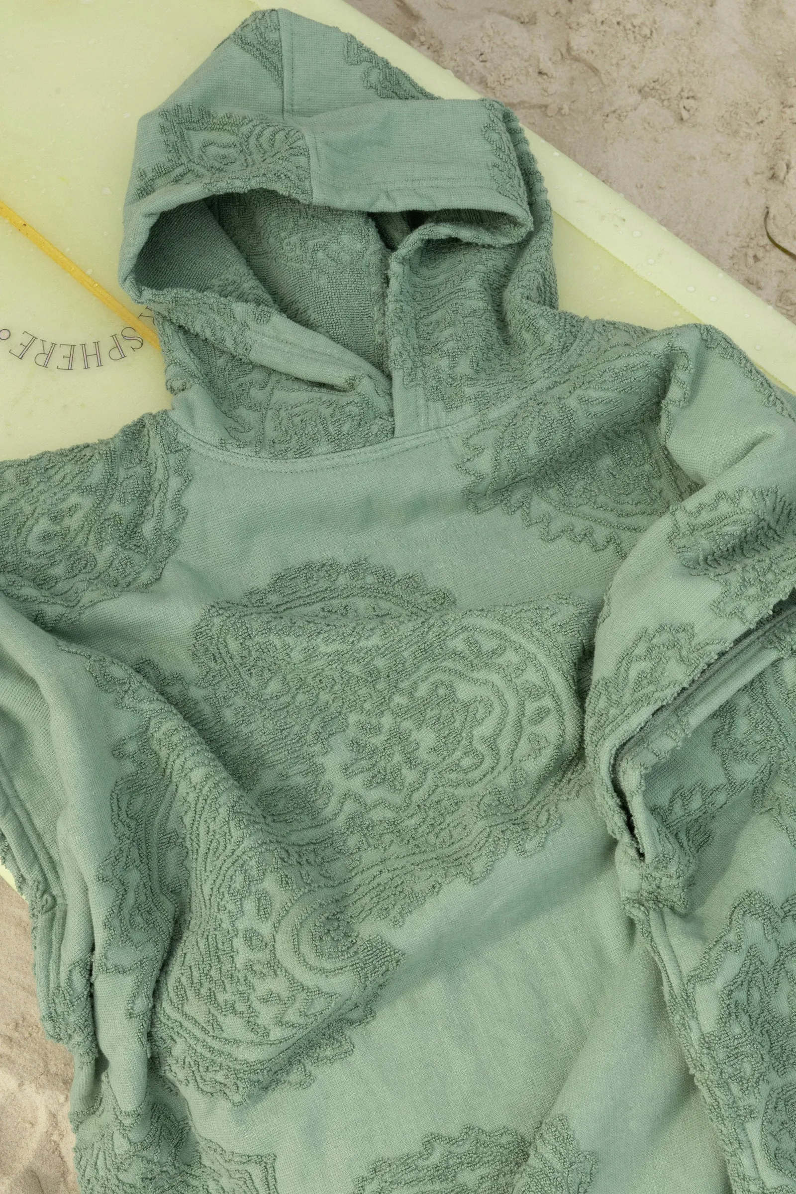 Slow High Palm Green Beach Poncho