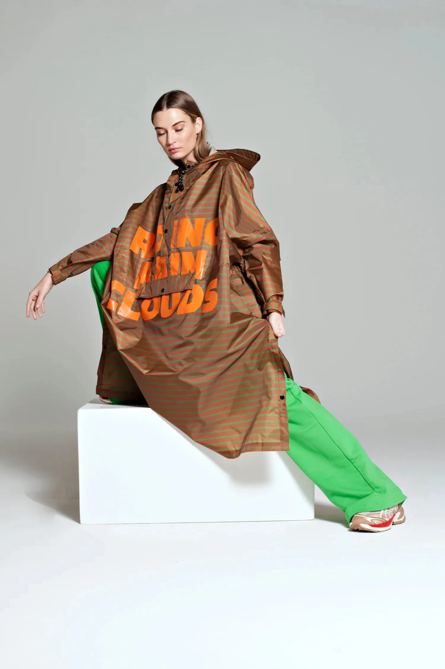 Eco-Friendly Rainkiss Unisex Poncho - Green