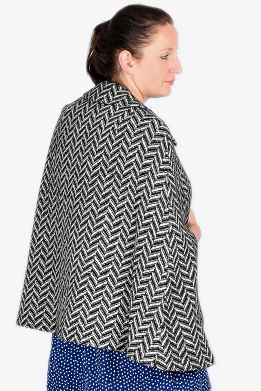 Retro 1960s Black White Wool Cape Brick