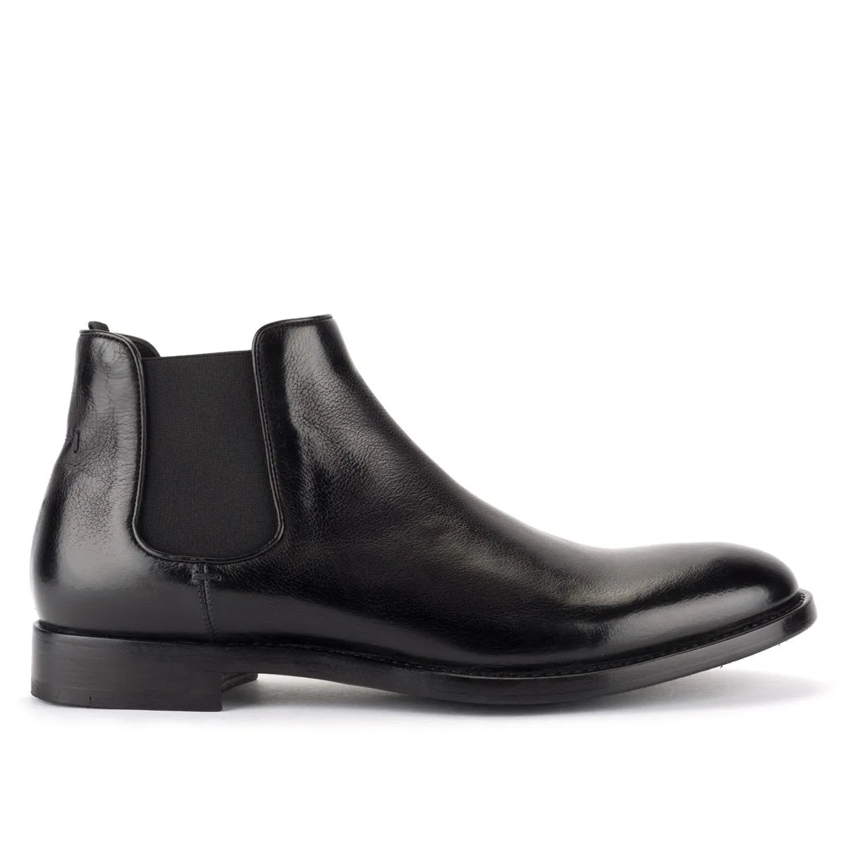 Signature Diana Sleek Chelsea Boots